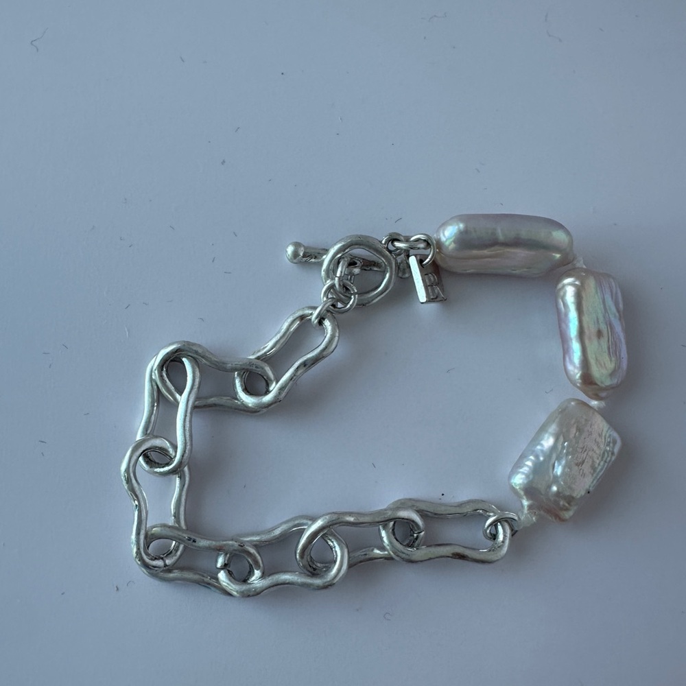 Banana Republic Silver and Cream Bracelet Set - 3 Bracelets - Picture 2 of 12